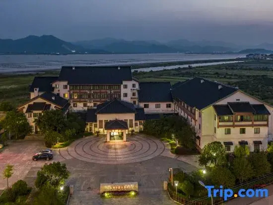 Longpan lsland resort hotel