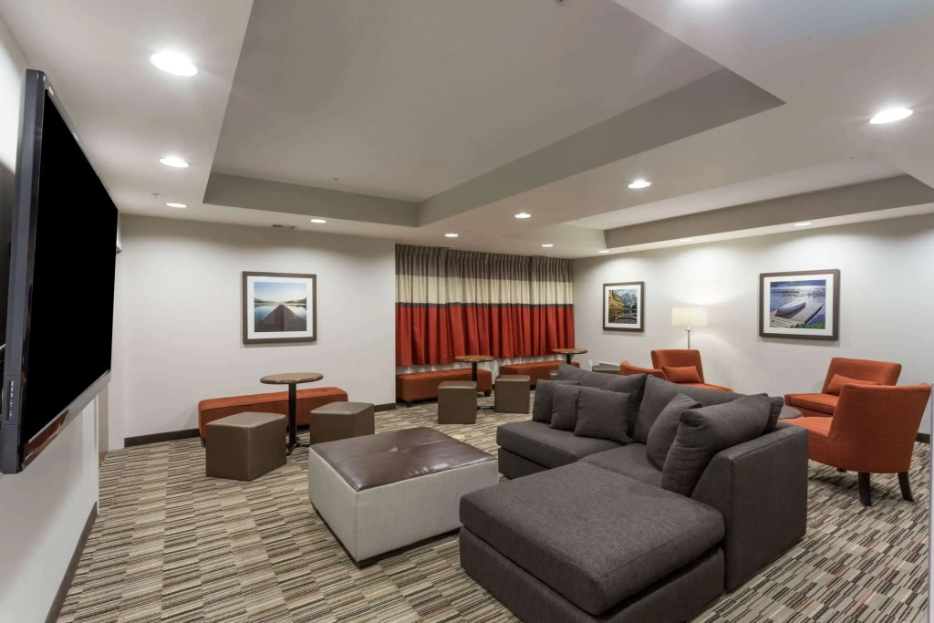 Microtel Inn and Suites by Wyndham Kitimat
