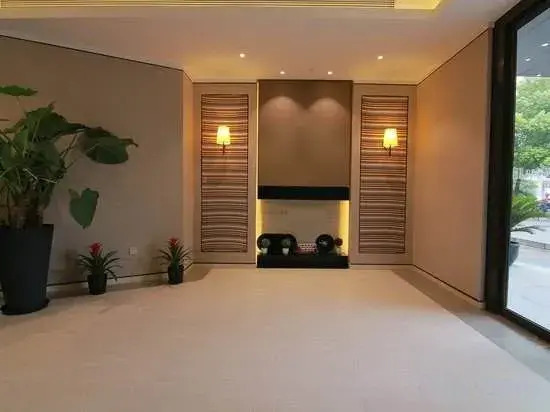 Homeinn Plus Hotel (Weihai Railway Station Hanlefang Pedestrian Street)