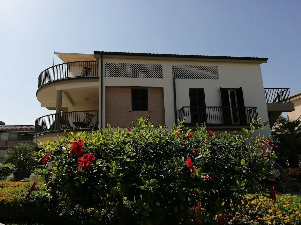 IL MELOGRANO RESIDENCE MARZAMEMI