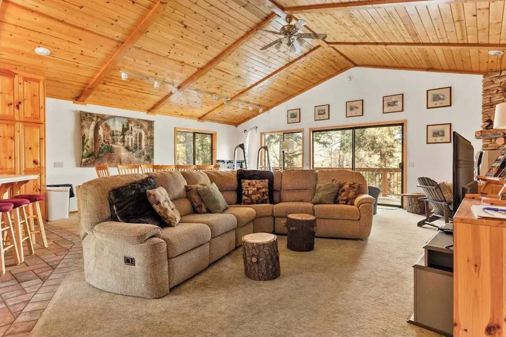 Hunter's Retreat in Upper Moonridge!