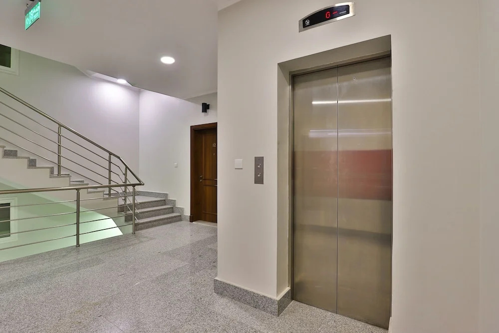 OYO 305 Amani House