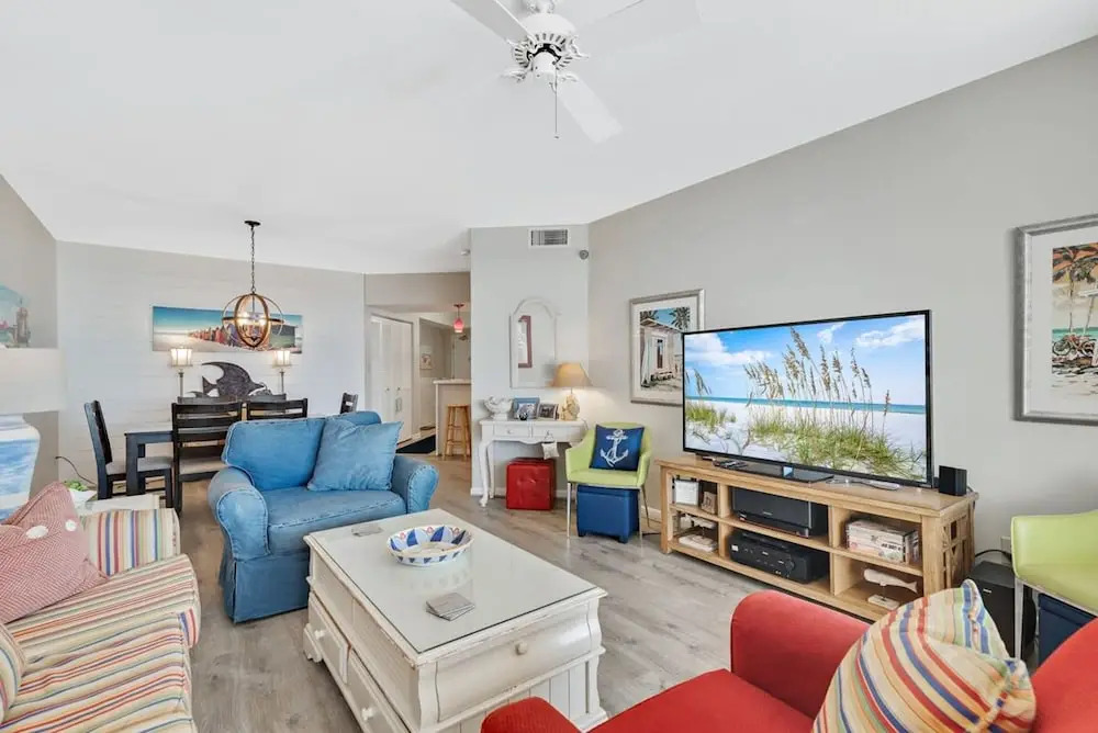 Windward Pointe 1104 Free Chair and Umbrella Rental 3 Bedrooms Sleeps 10