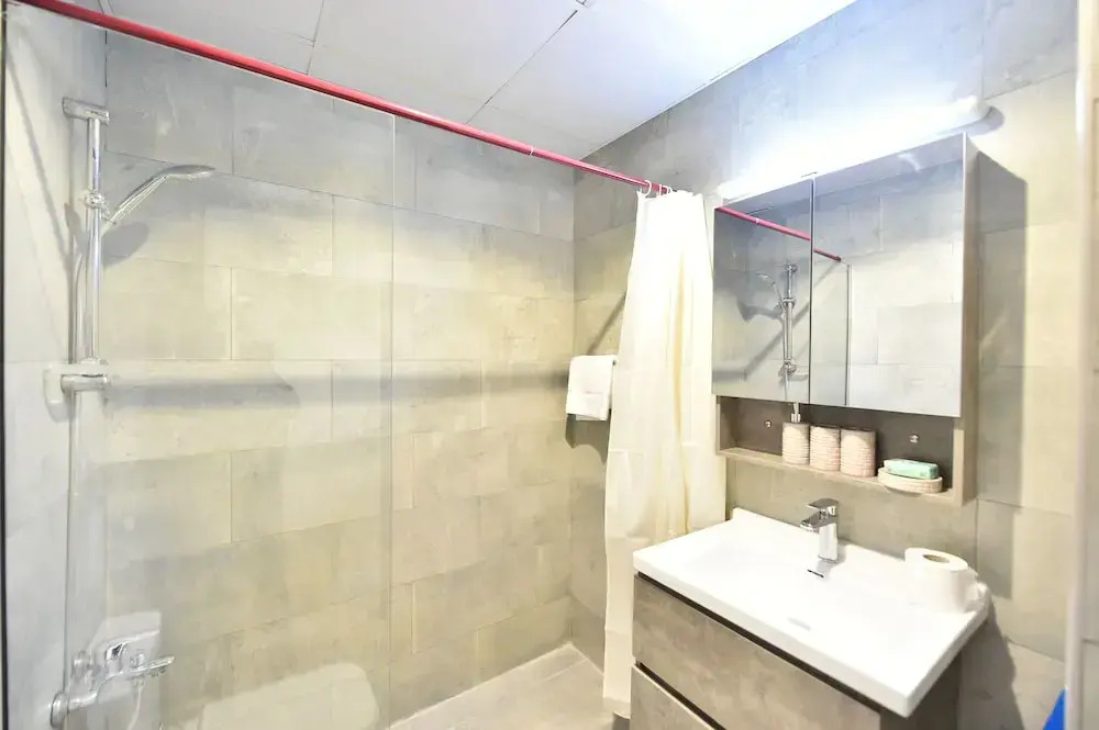 Marina Park 1 Bed with Study for 3 People