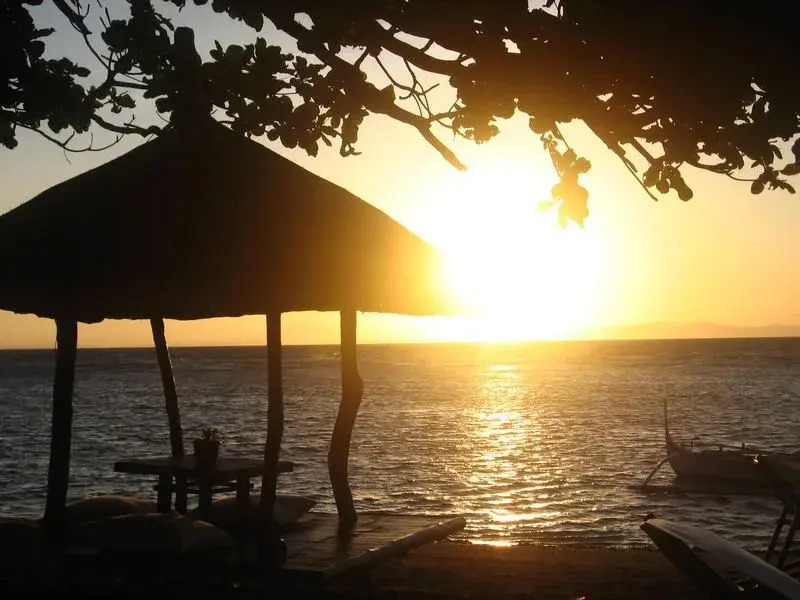 Sunrise Cove Resort