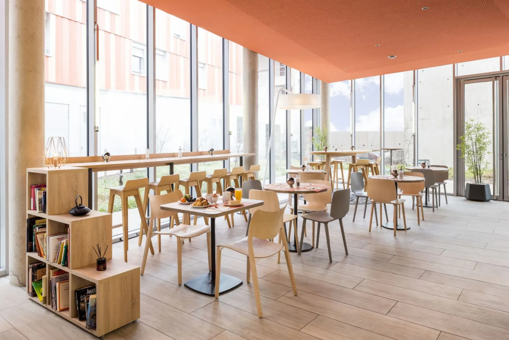 Aparthotel Adagio Access Paris Massy Gare