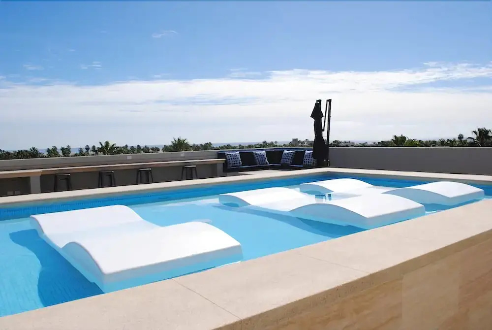 Cactus 1092 Oceanview Lux condo's w Rooftop Pool/Kitchens - Beach Access