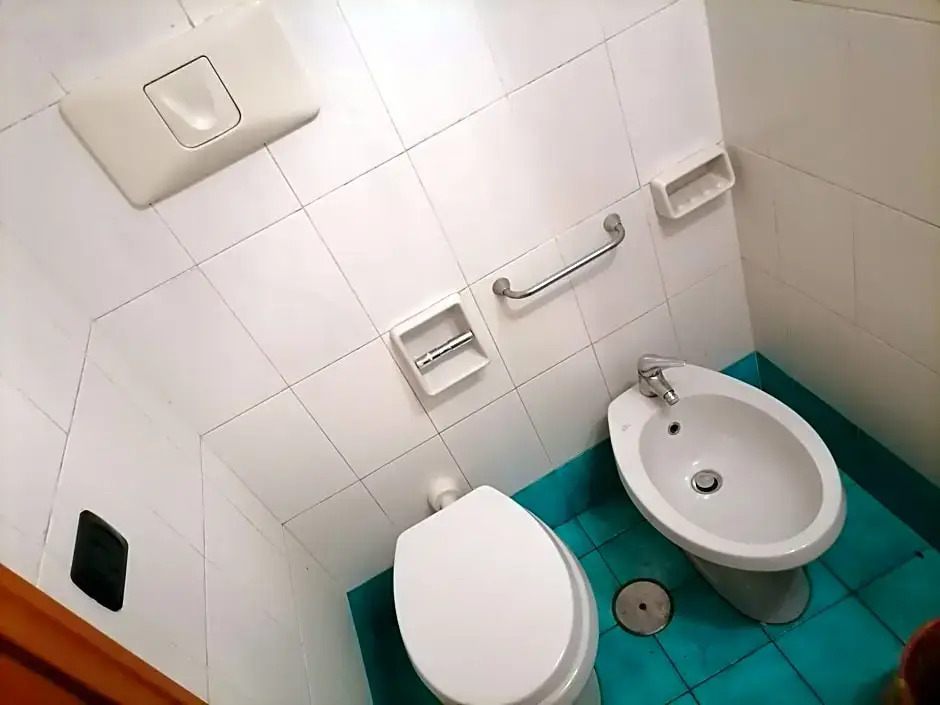 Atlantic Ostello B&B