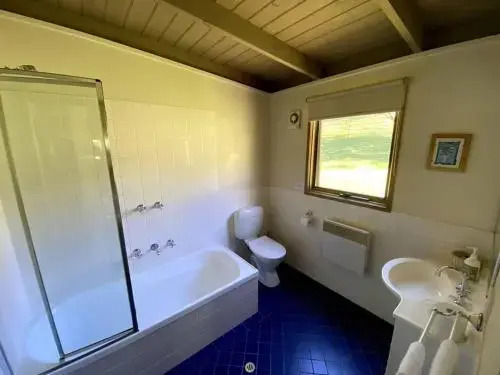 Crabapple Cottage