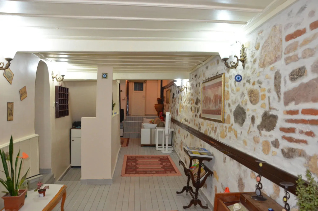 Tarihi Rum Konağı Antikhan