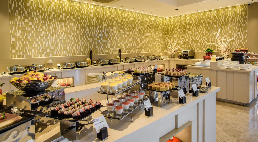Crowne Plaza Nairobi Airport by IHG