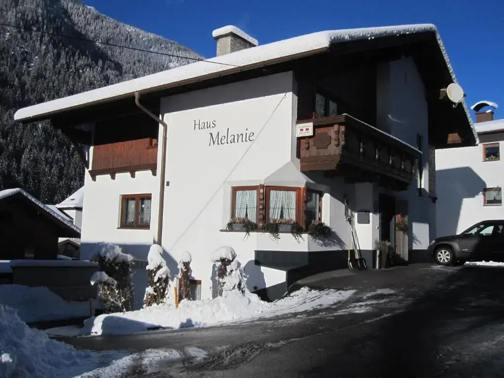 "HAUS MELANIE" inklusive SILVRETTA PREMIUM SUMMERCARD
