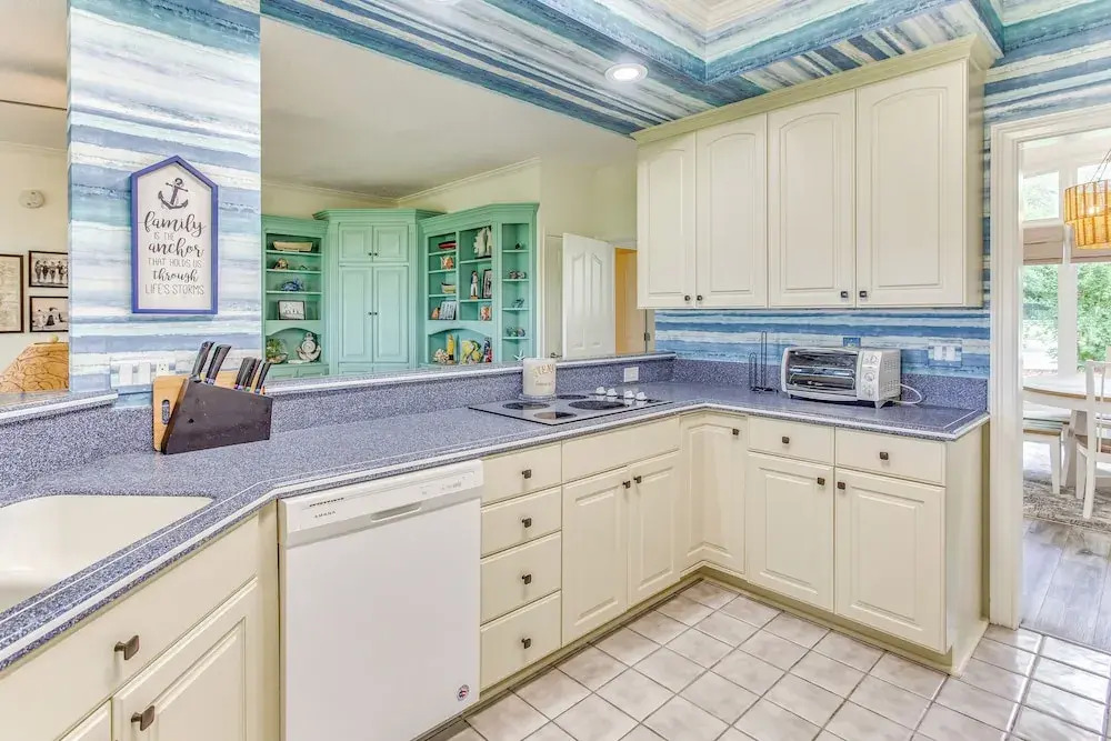 Walk to Marina: Pet-friendly Little River Home!