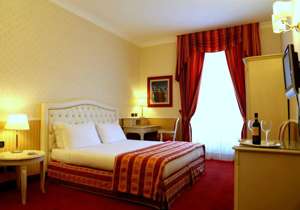 Capitolium Rooms