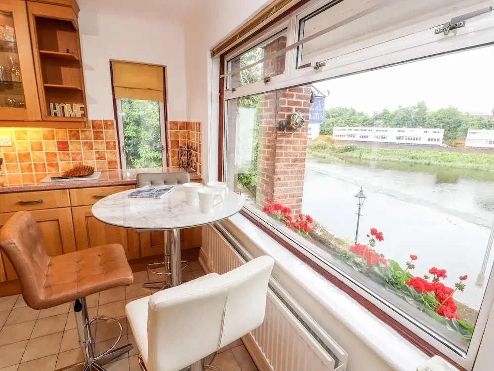 Dee Heights Penthouse