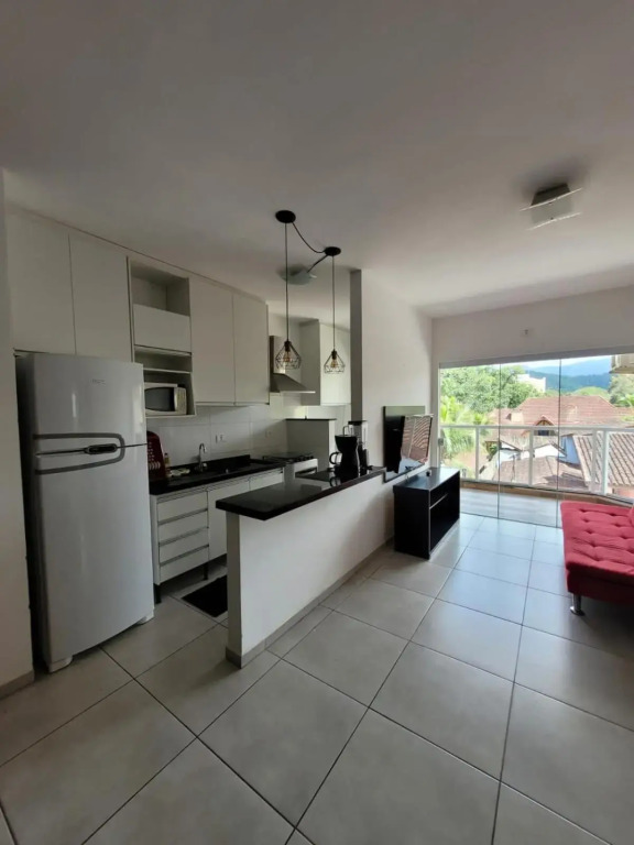 Ubatuba - Apartamento no Centro da Cidade próximo a restaurantes e às grande, centro, Itaguá, etc.