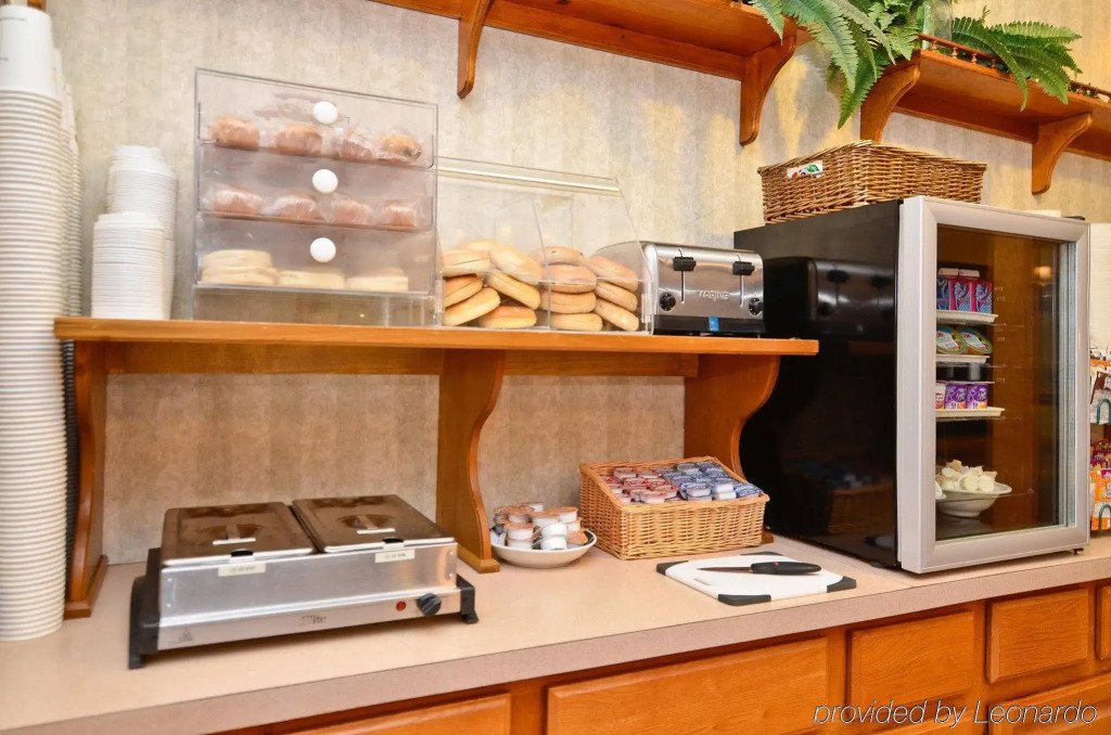 Best Western Falcon Plaza - Bowling Green