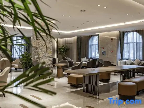 Yining Yujin Hotel