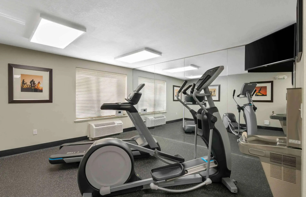 Extended Stay America Suites - Kansas City - Overland Park - Nall Ave