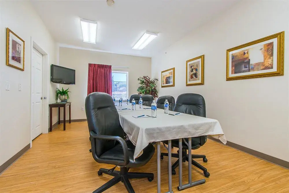 InTown Suites Extended Stay Colorado Springs