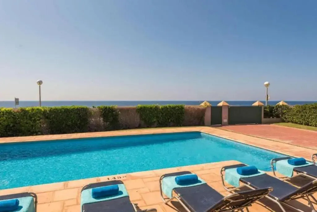 Villa Mediterraneum by Villa Plus