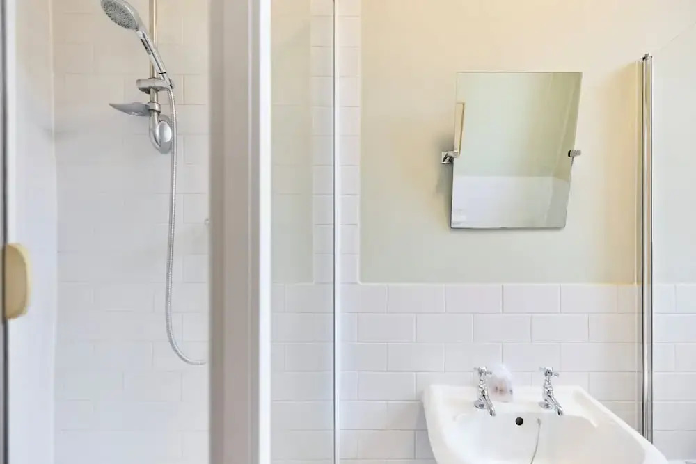 Classic Edwardian Flat near Emirates