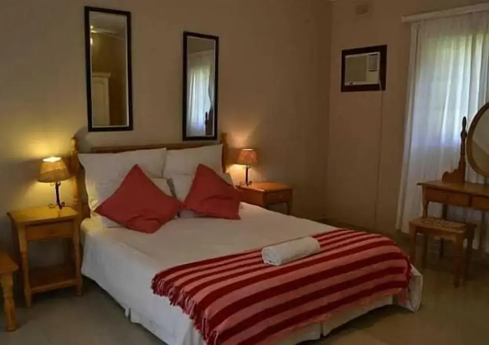 Tradewinds Country Inn
