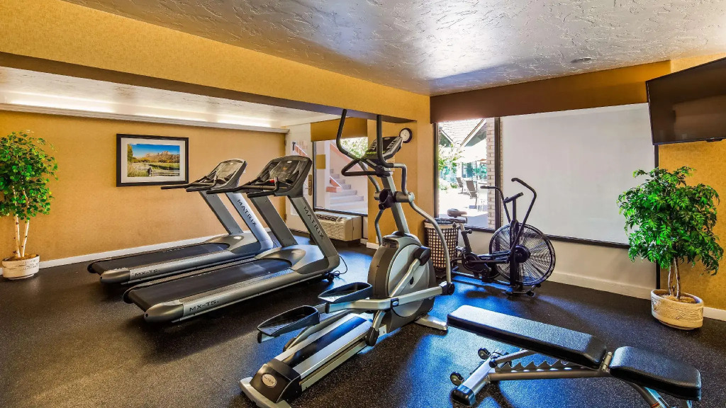 Best Western Town and Country Inn