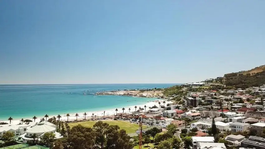 Stunning Ocean & Mountain Views
