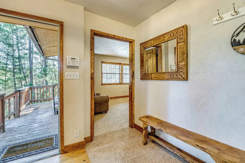 Hot Tub Haven w/ Game Room & Grill in Ruidoso!