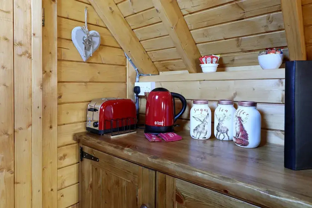 Elsay May Luxury Lodges Exclusively for Couples Over 25yrs and Dog Friendly