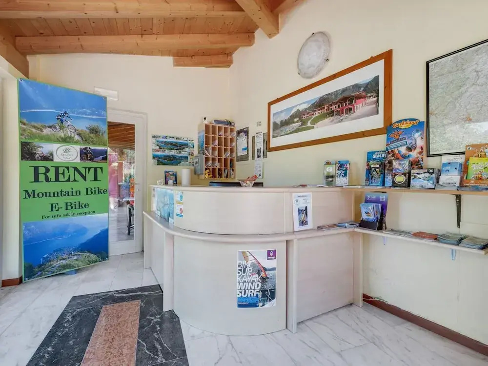 Apartment on Lake Idro With Pool