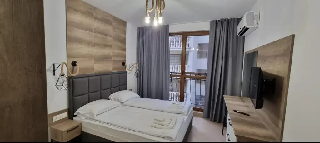 Beautiful Deluxe 2-bed Apartment in Sunny Beach