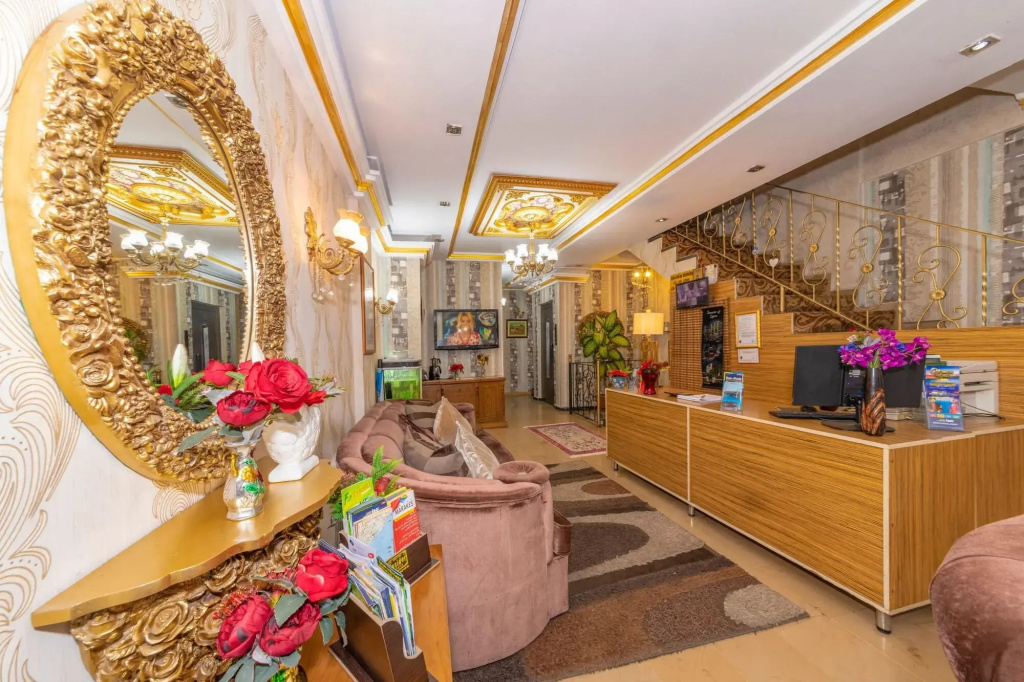 Ista Palace Hotel