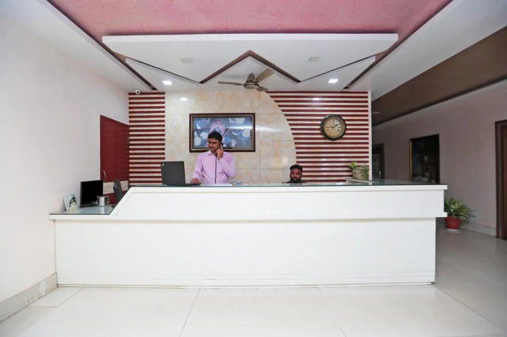 Hotel Satkar