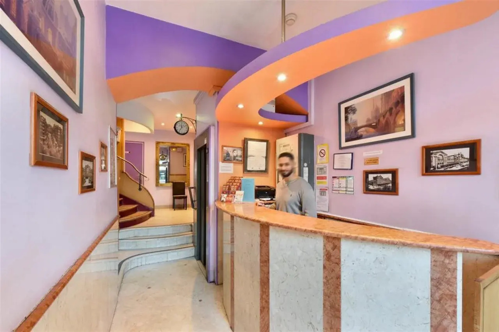 Hotel Richmond Gare du Nord