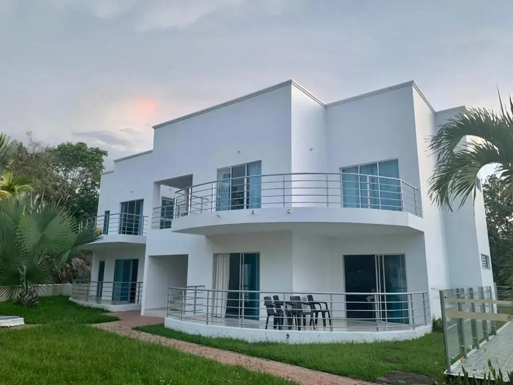 Condominio Ibiza - Apto 102