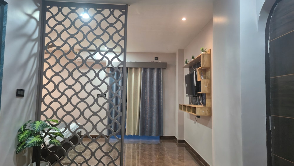 Kasa Courtyard Hotel