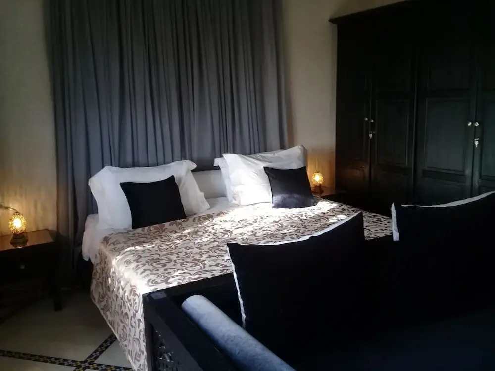 Villa Atika - Maison dHôtes & SPA