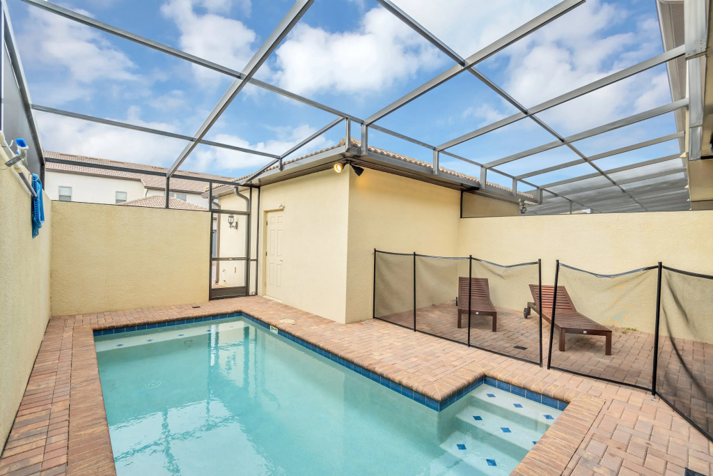 Fantastic Windsor At Westside Resort Home 9045RH, Kissimmee, US