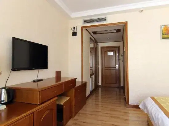 Huiqun Business Hotel
