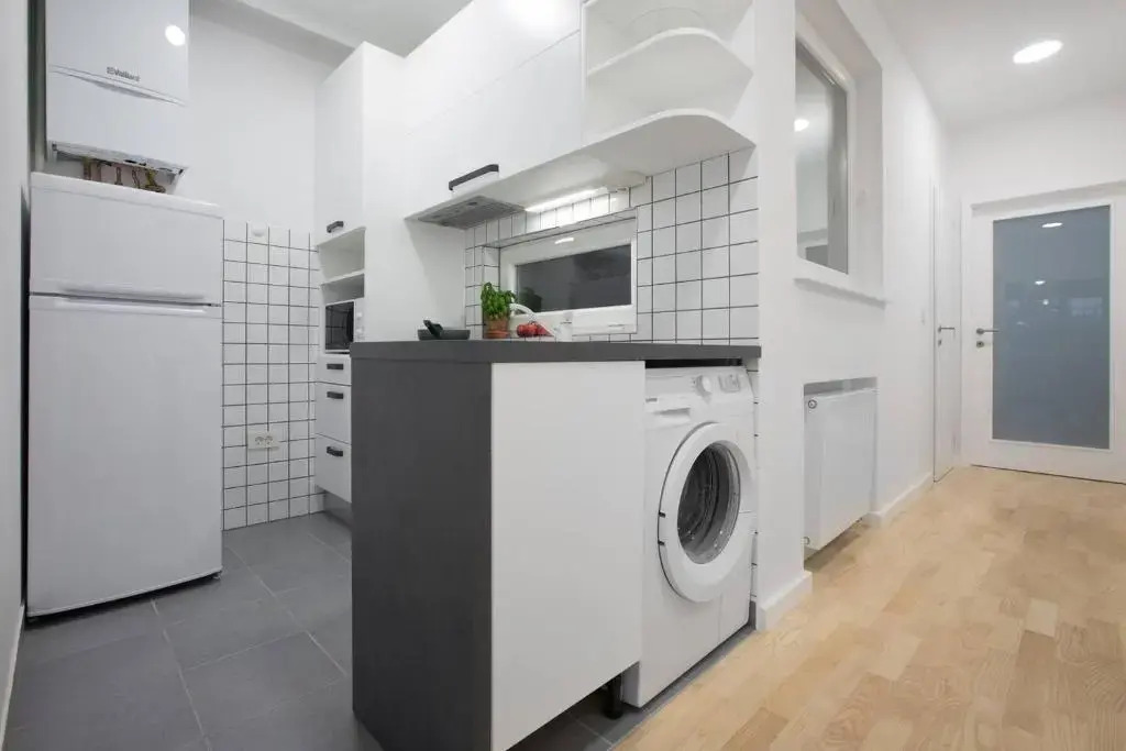 4gZg Apartment