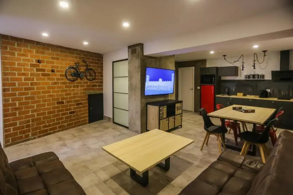 Apartamentos Ohana Mérida - Centro - Parking Gratis - Todo a Pie - Pet Friendly - Espacios Exclusivos