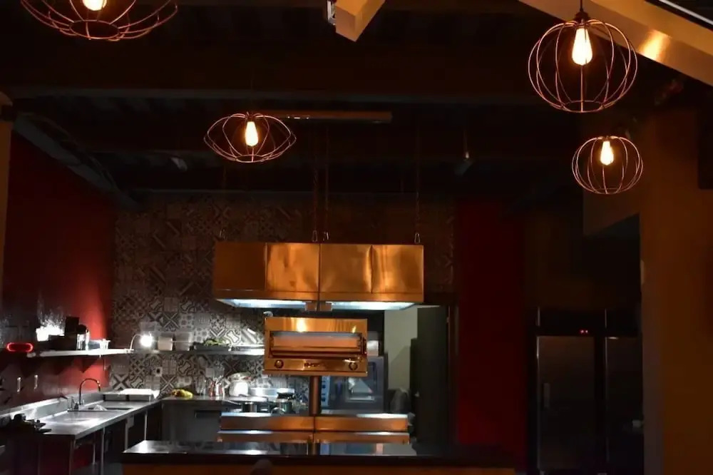 ESDUMA HK HOTEL Pachuca
