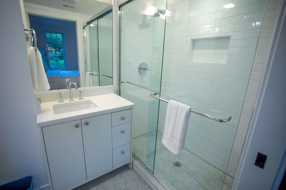 Woodley Suites & Residences