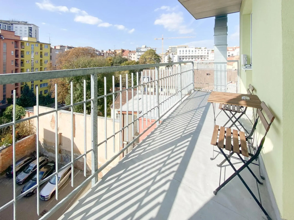Urban Apartments by Homester