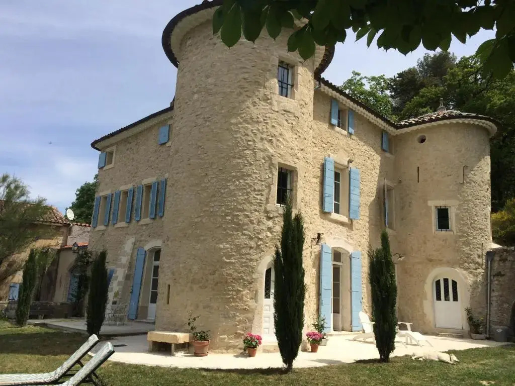 Château de Peyrolles