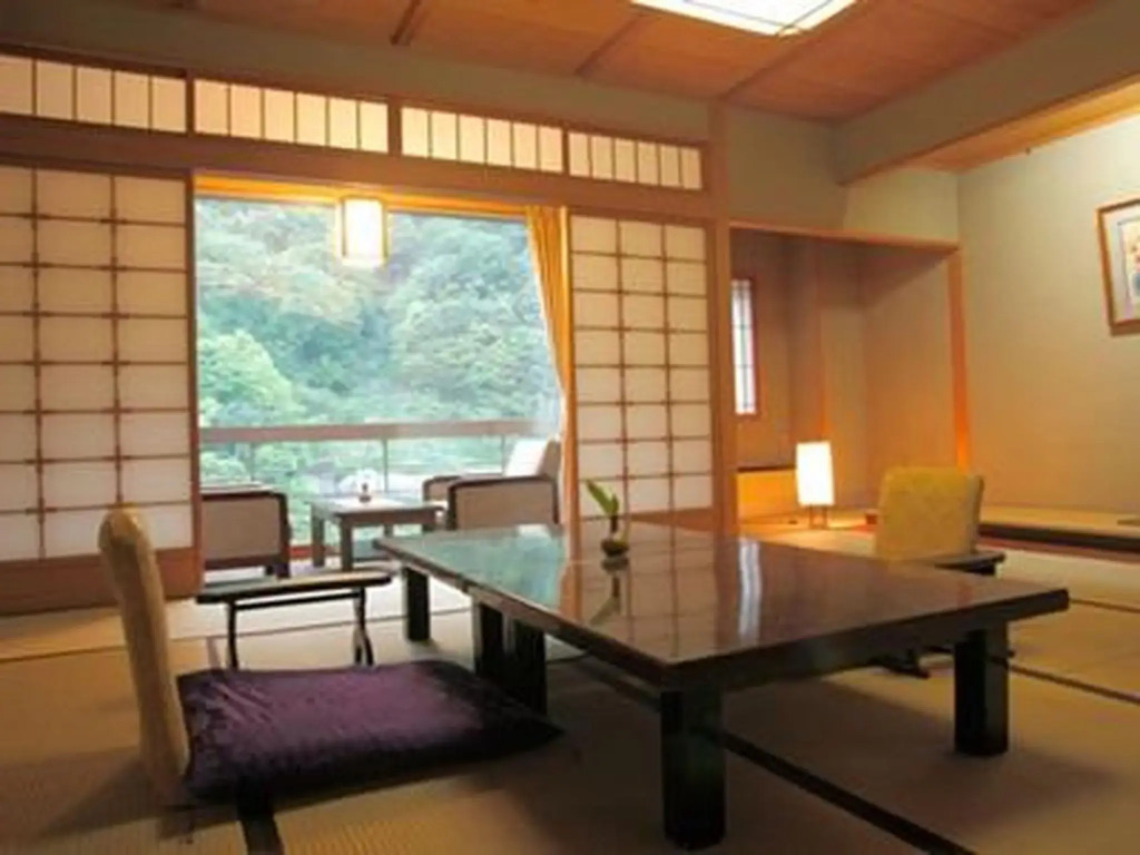 Enraku