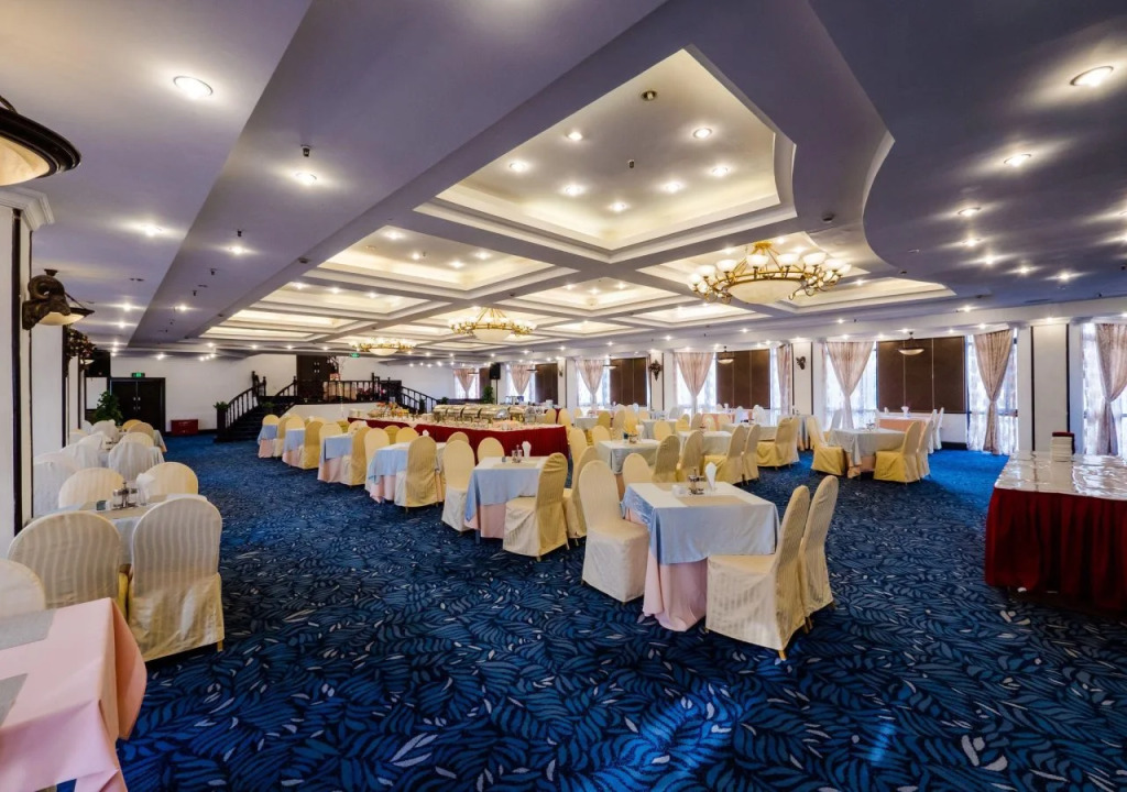 Rui Tai Hong Qiao Hotel