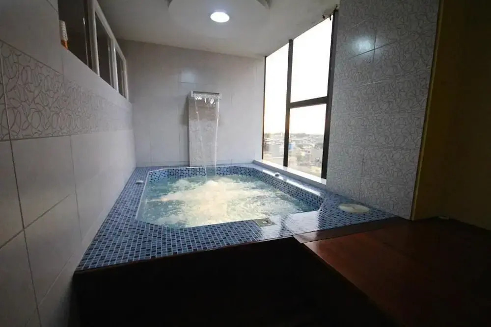 Hotel Golden Vista